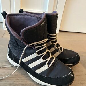 Adidas boots kids size 35